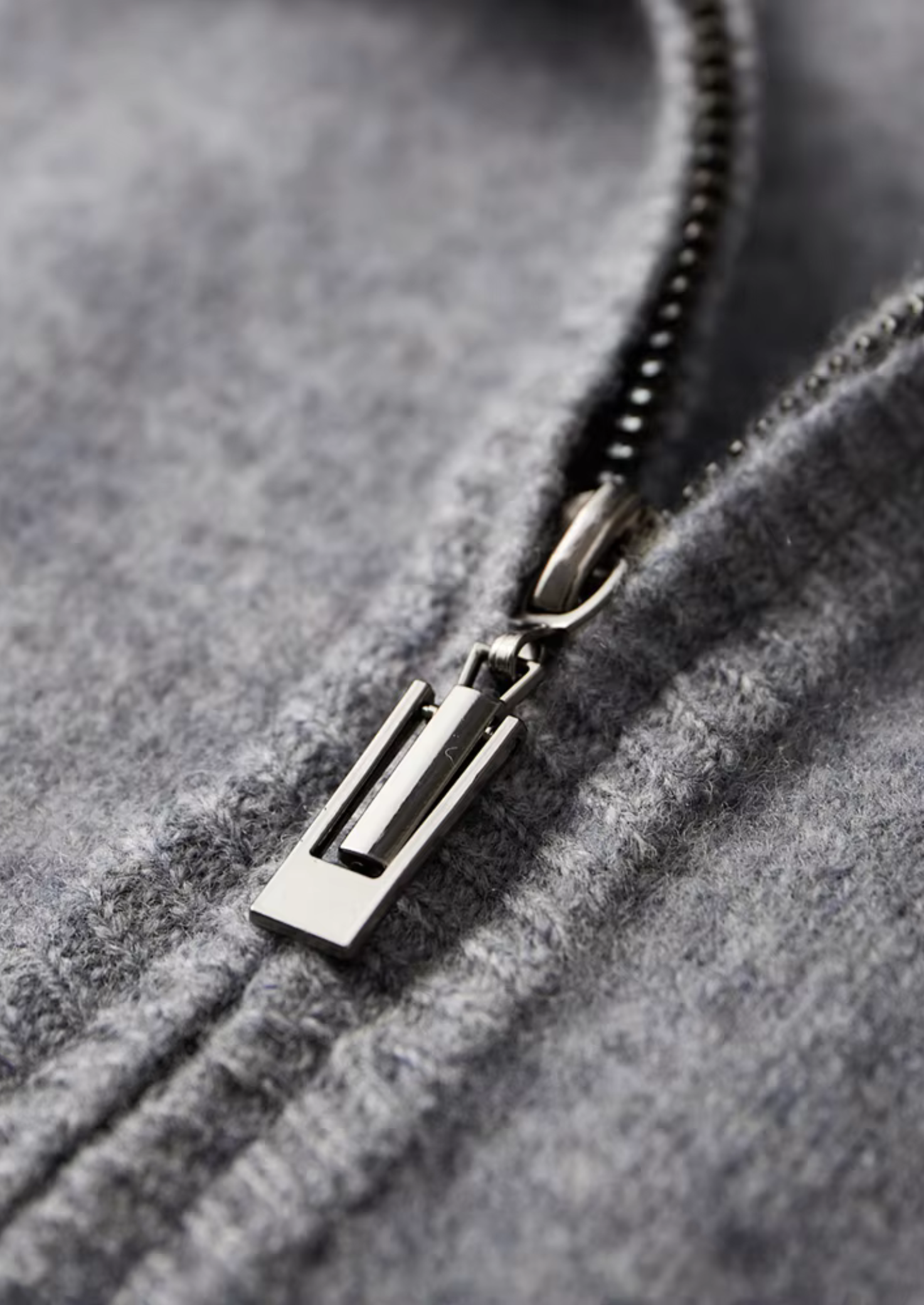 Merino Knit Cardigan with Zipper and Two-Tone Design